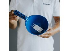 KU naběračka plast s ručkou 170mm fanka 62862c04e023a_4d8a8901