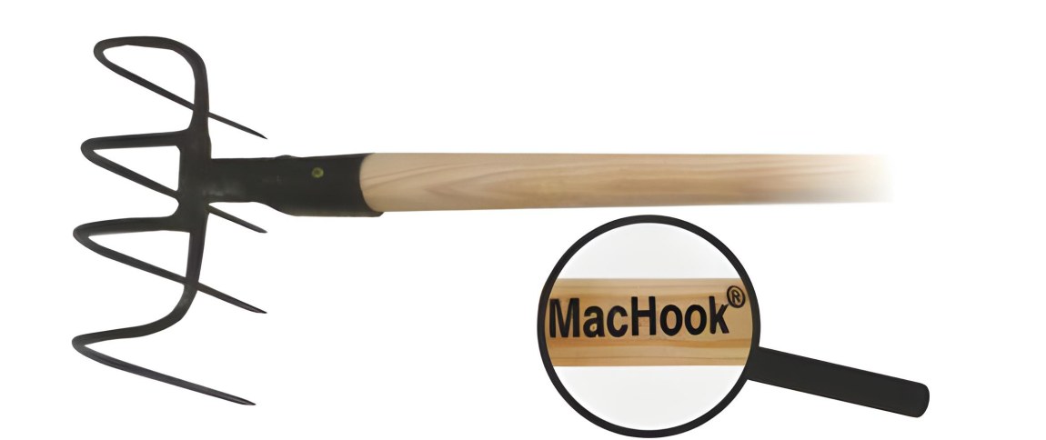 JAD kopáč 4hrotý MacHook násadou 130cm JAD kopáč 4hrotý MacHook násadou 130cm