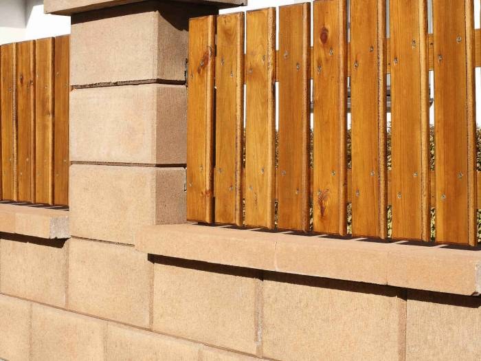 BEST ZÁKRYTOVÁ DESKA I rovná 60mm karamelová (60) - Betonové prvky zděné ploty